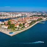 My Dalmatia - Sea View Riva * ザダル