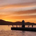 My Dalmatia - Sea View Riva ザダル