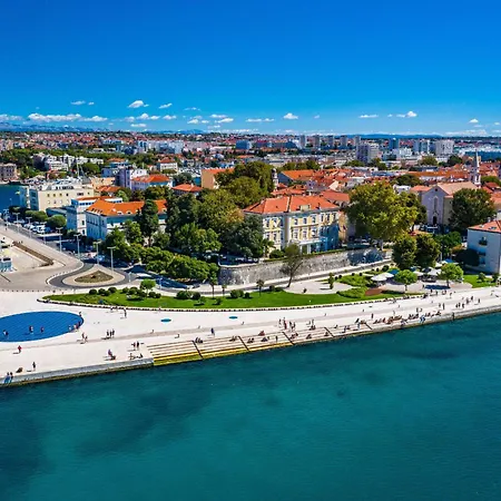 My Dalmatia - Sea View Riva ザダル